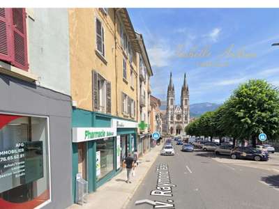 Local/bureau à louer VOIRON (38)