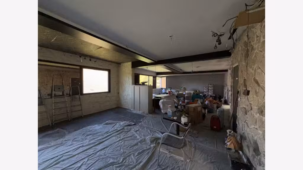 Loue local commercial 200m² à Voisin le Bretoneux
