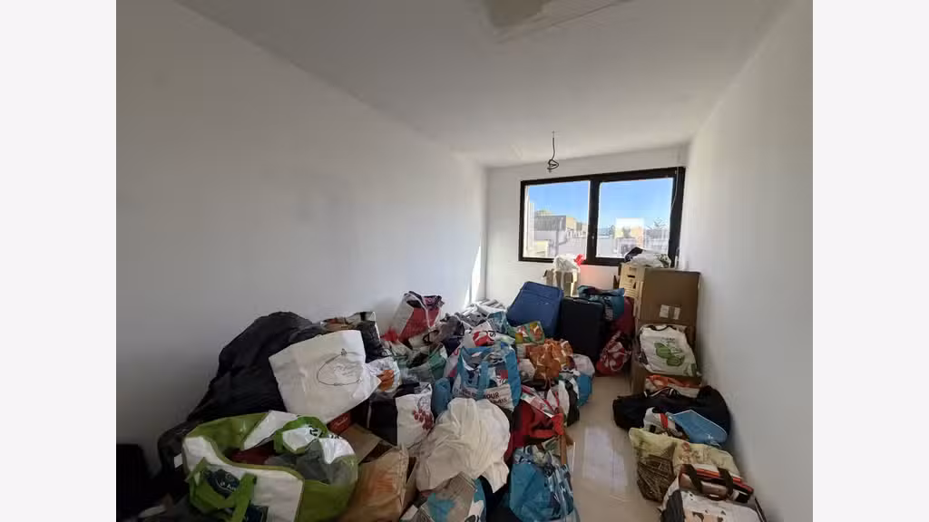 Loue local commercial 200m² à Voisin le Bretoneux