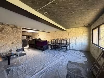 Loue local commercial 200m² à Voisin le Bretoneux
