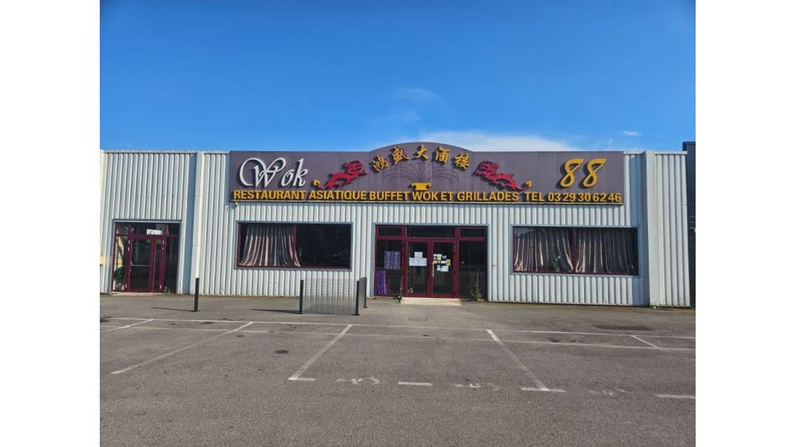 A louer cellule 614m² à Epinal