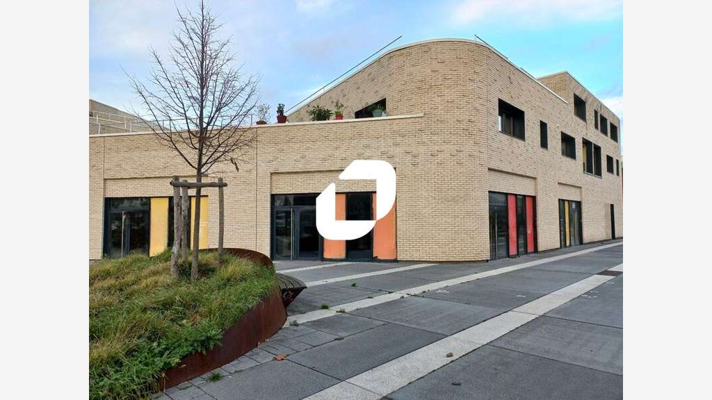 A louer Local commercial 800m² Wattrelos