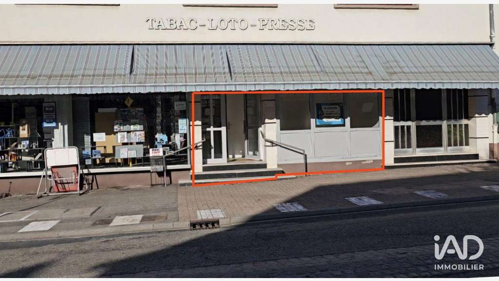 Loue local commercial 60m² axe principal Wimmenau