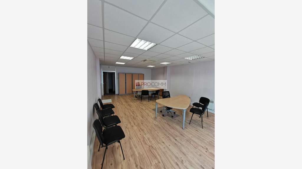 A louer local commercial 75m² Yutz centre