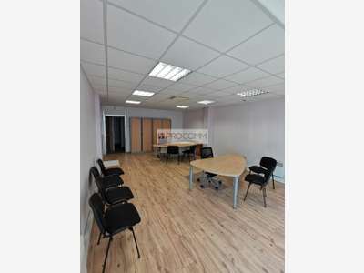 A louer local commercial 75m² Yutz centre