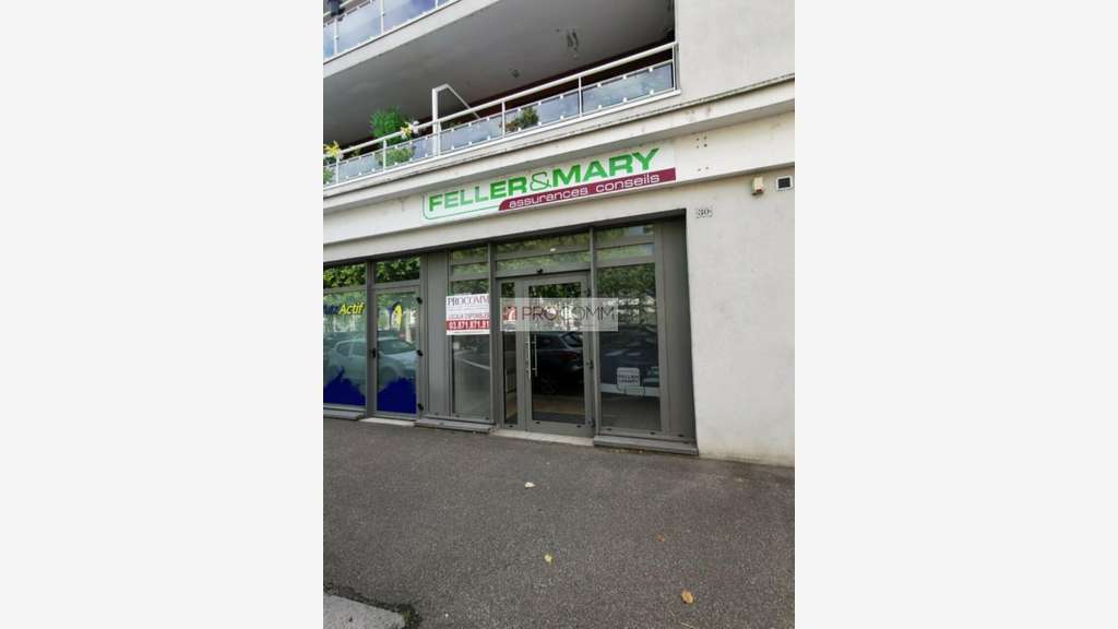 A louer local commercial 75m² Yutz centre