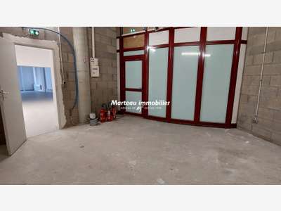 A louer local commercial 212m² au Mans
