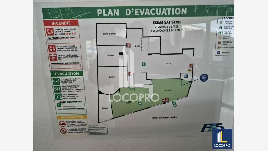 A louer local commercial 170m² à Cagnes-sur-Mer