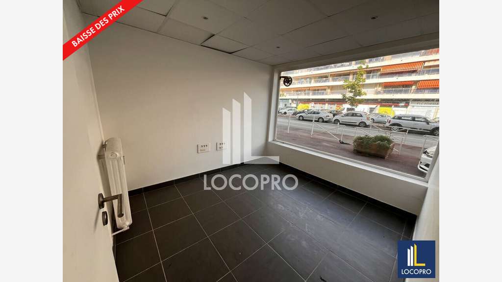 A louer local 59m² à Antibes Bld Poincaré