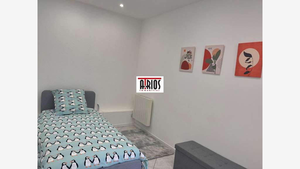 A louer local 125m² + appartement 60m² Zac Castors