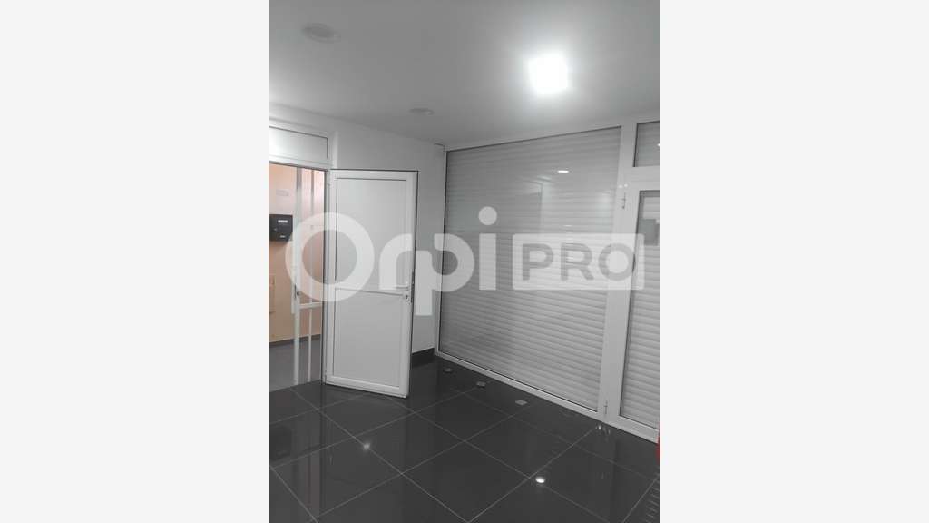 A louer local commercial 37m² centre ville Cayenne