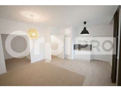 Location Locaux commerciaux - Boutiques à La Rochelle