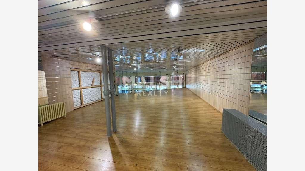 Local 240m² à louer quartier Ursules à St-Étienne