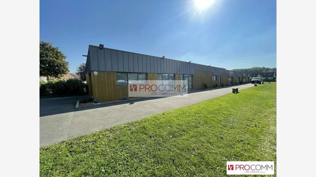 Local commercial 280m² à louer à Chartres