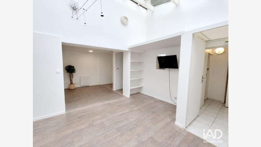 A louer local commercial 76m² à Chartres centre