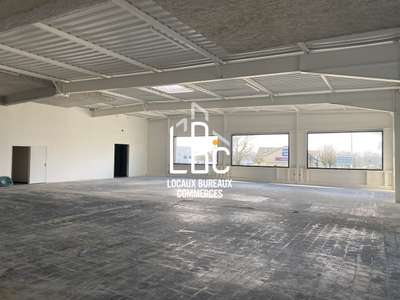 A louer local commercial 477m² à Châteaubriant