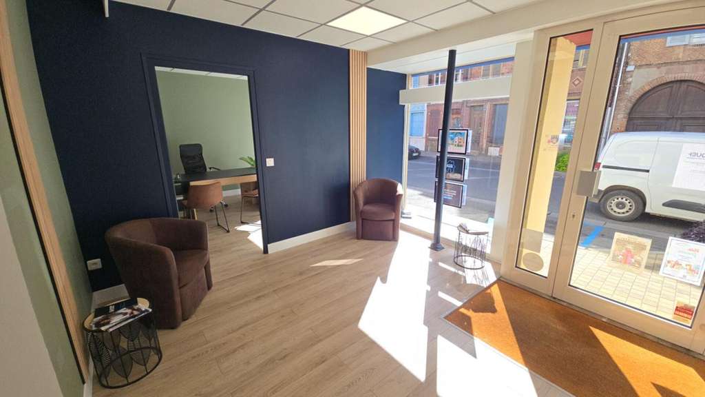A louer beau local 85m² Châteauneuf-en-Thymerais