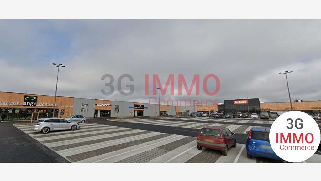 A louer local très bonne visibilité 400m² Chauray