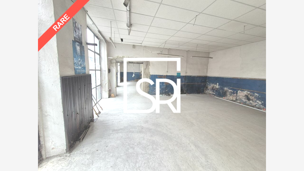 A louer local commercial 330m² à Clermont Ferrand 