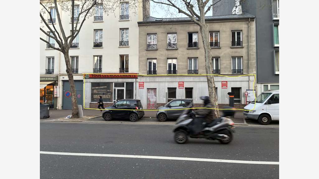 A louer local avec extraction possible 90m² Clichy 3600 € ( N° 2679562,A)
