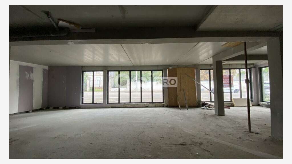 A louer local commercial de 144m² à Colmar