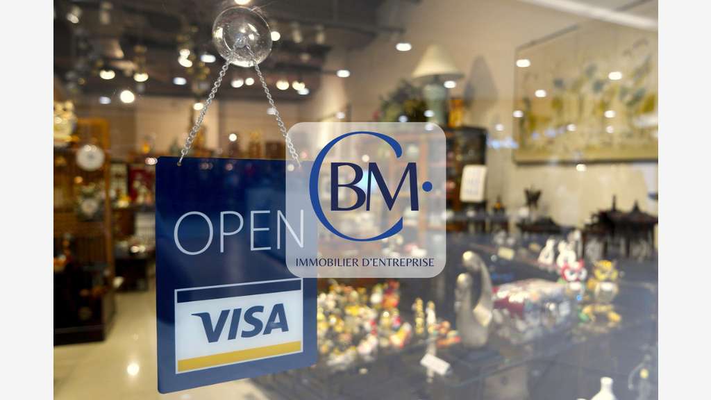 Location local commercial 72m² à Colomiers