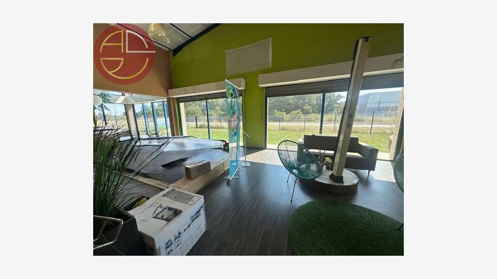 A louer bâtiment 525m² sur 4000m² à Cornebarrieu