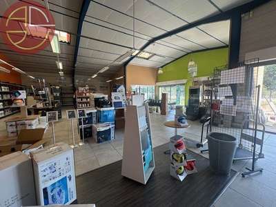 A louer bâtiment 525m² sur 4000m² à Cornebarrieu