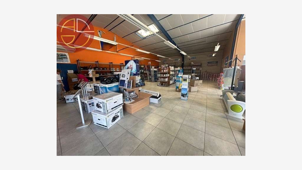 A louer bâtiment 525m² sur 4000m² à Cornebarrieu
