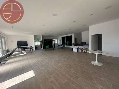 A louer local commercial 504m² PMR à Cornebarrieu