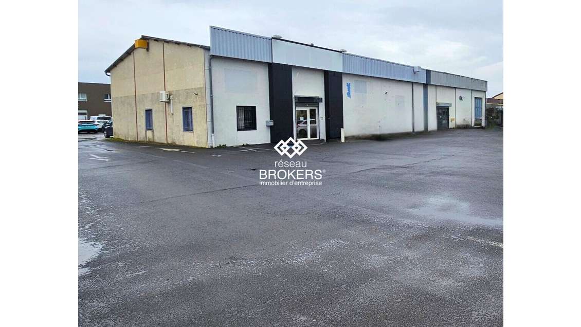 A louer local commercial ZA Cournon d’Auvergne