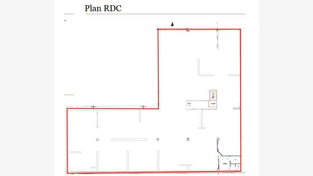 A louer local commercial de 1.390m² Cabries 13480