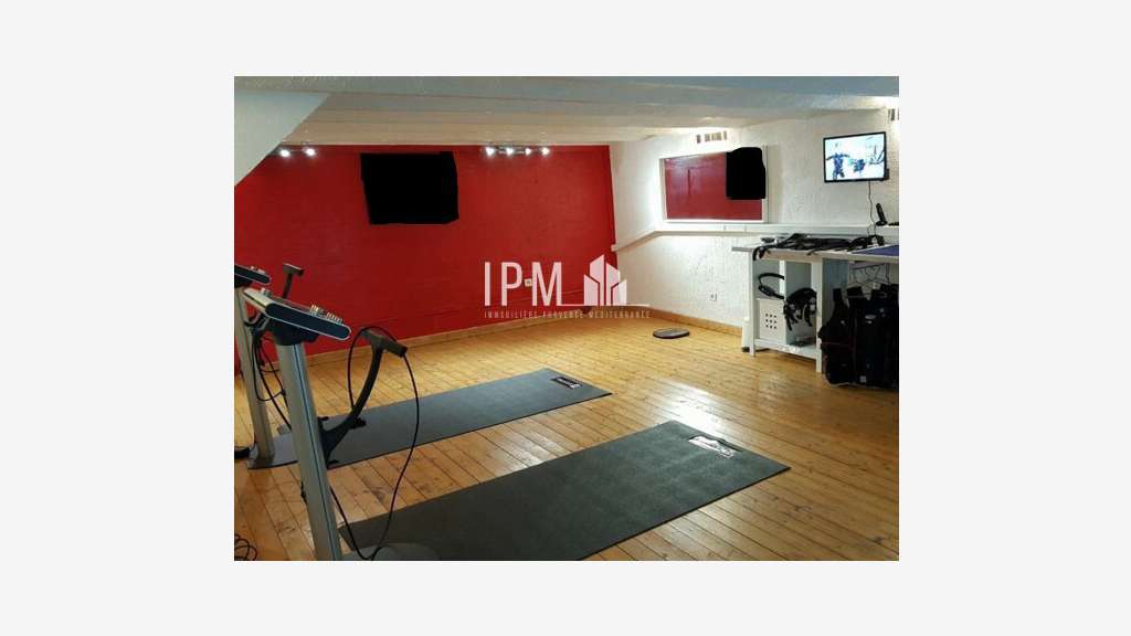 A louer local commercial de 70m² Marseille 13002