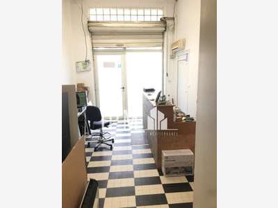 A louer local commercial 80m² à Marseille 13003