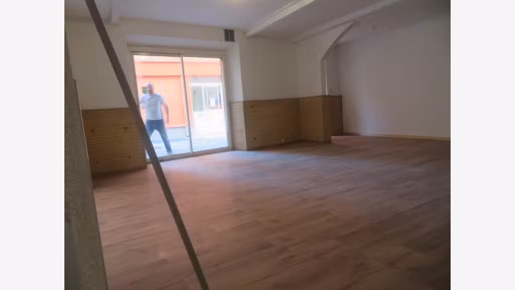 Local commercial 85m² à louer à Digne-les-Bains