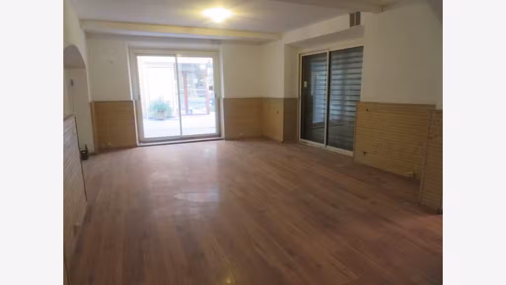 Local commercial 85m² à louer à Digne-les-Bains