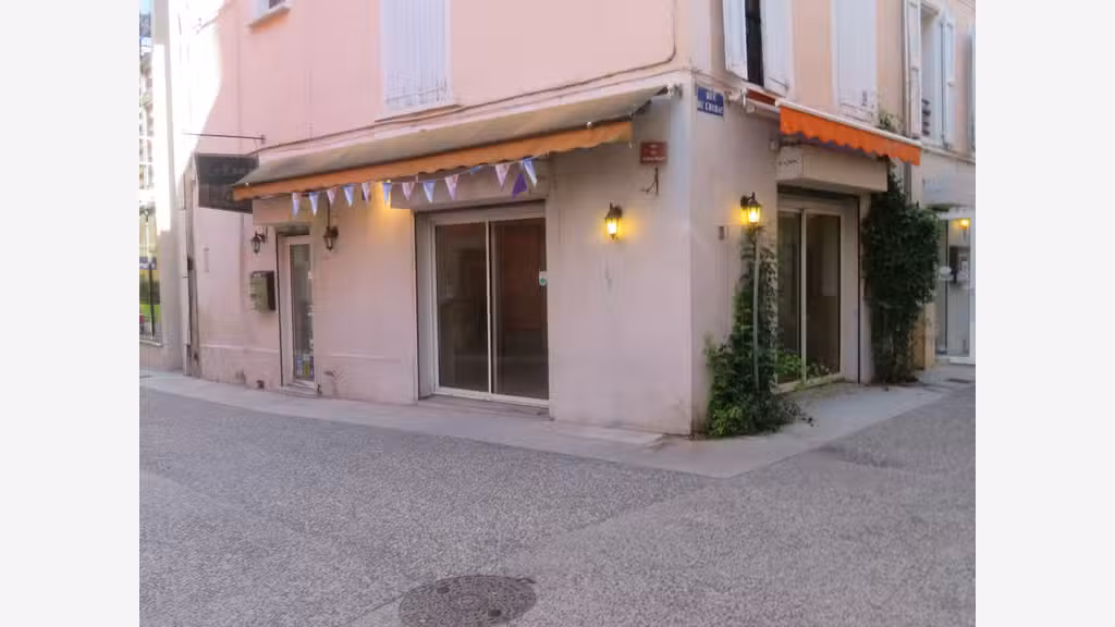 Local commercial 85m² à louer à Digne-les-Bains