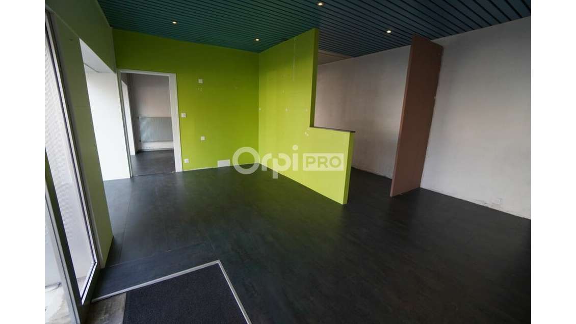 A louer local commercial 115m² à Dijon Mansart 