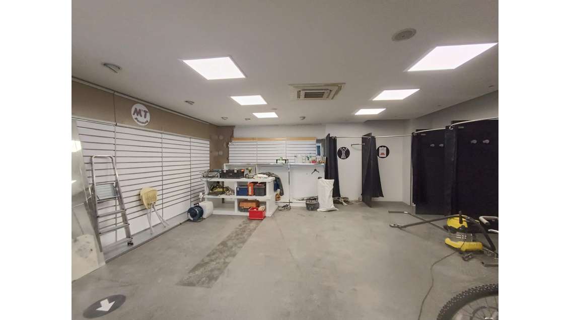 Location local 84m² top emplacement à Dinan