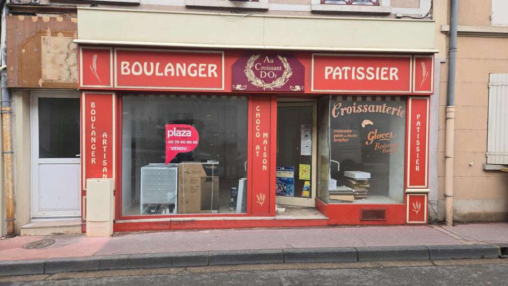 Location local commercial 80m² à Dreux centre
