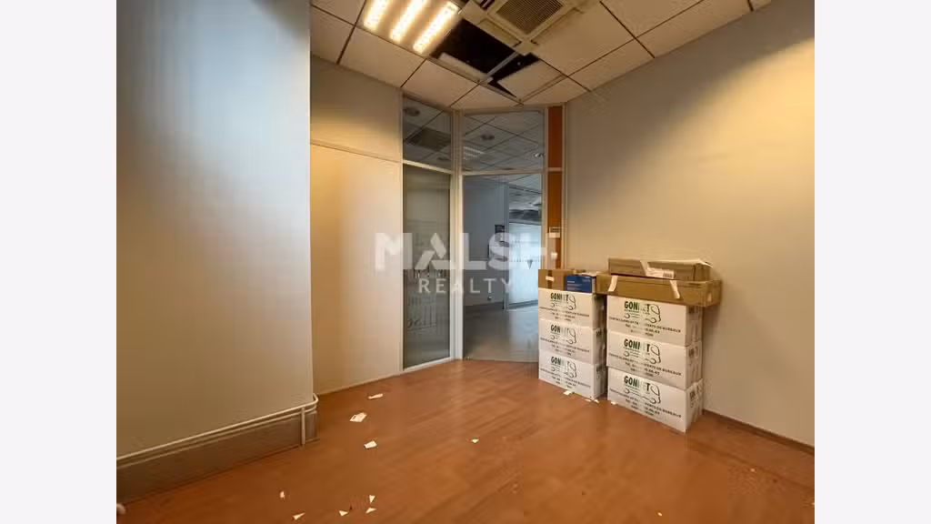 Local commercial à louer 294m² à Villeurbanne