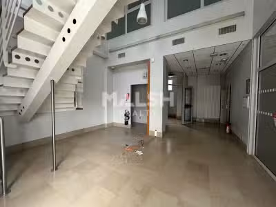 Local commercial à louer 294m² à Villeurbanne