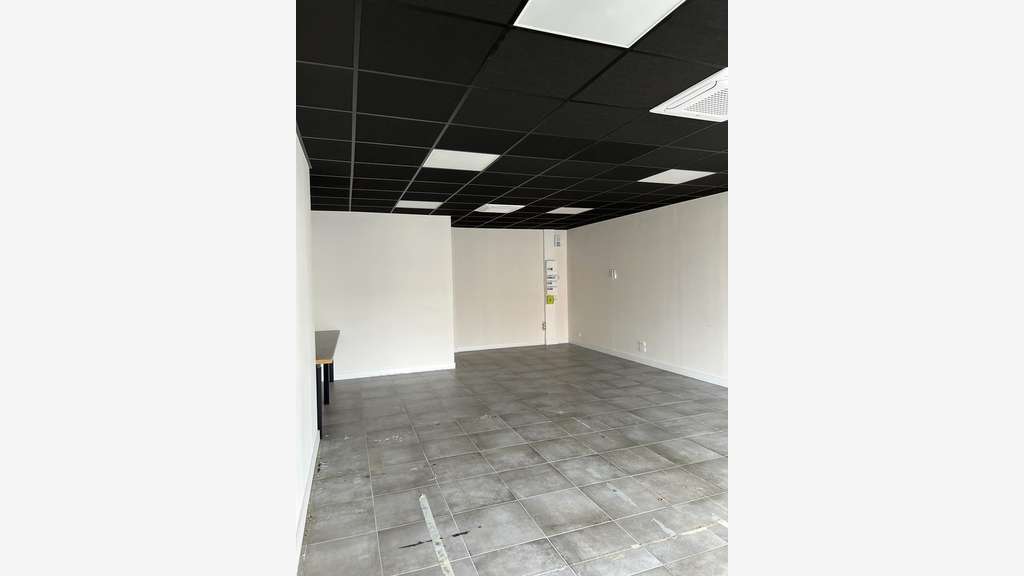 A louer local commercial de 47m² à Cholet