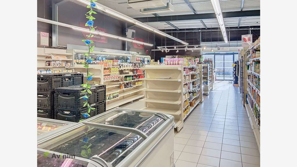 A louer local commercial 300m² Fontaine-Française