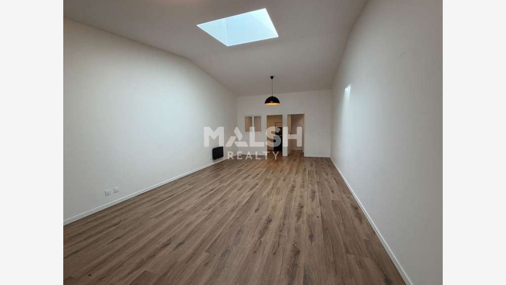 Local commercial rénové 55m² à Givors 2 Vallées
