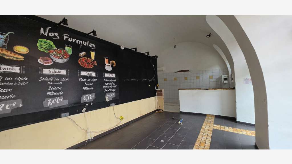 Location local 80m² + sous-sol 100m² à Grasse
