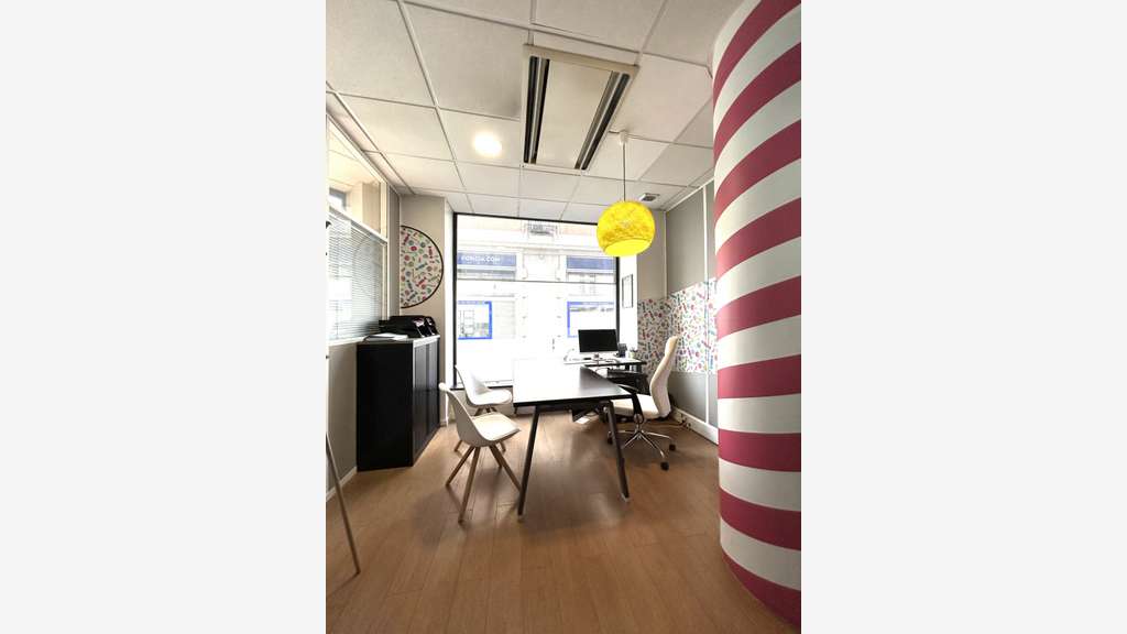 A louer local 319m² à Grenoble Cours Jean Jaurès
