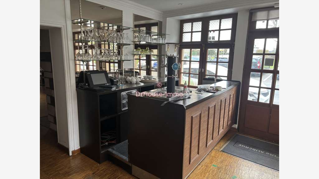 A louer murs hôtel restaurant 1080m² à Lillebonne