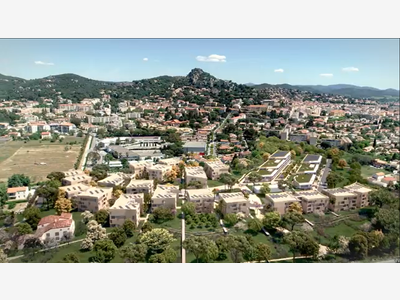 A louer local commercial à Hyères ZAC de Crestade
