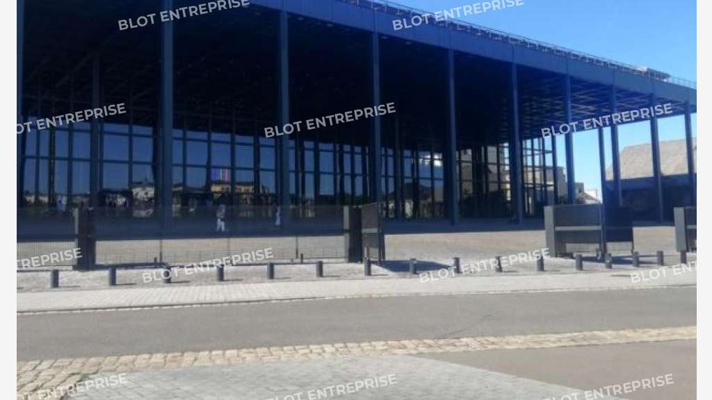 A louer locaux commerciaux 69m² Nantes Mangin